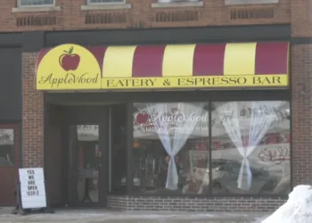 Applewood Eatery in Downtown Escanaba