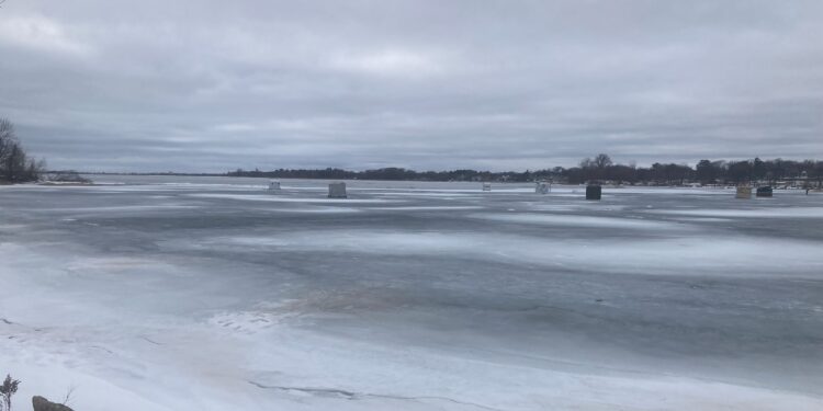 With warm temperatures creating unsafe conditions, the Sheriffs Department asks the public to stay off of the ice.