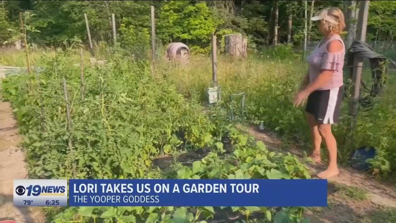 The Yooper Goddess: Lori takes us on a garden tour
