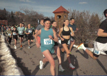 Runners from across the UP lined up at the starting line for the 4th annual Queen City Running Shamrock Sprint. A 1 mile fun run open to adults and kids.