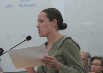 The question of whether or not fluoride should remain in Ishpeming's water supply was discussed tonight during a special meeting of the Ishpeming City Council.