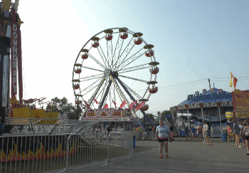 The first day saw large crowds and all the traditional fair staples