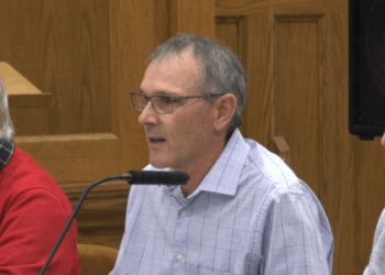 The Dickinson County Board once again voted down funding for Michigan State University Extension services. The decision was made on Monday night with a 4–1 vote.