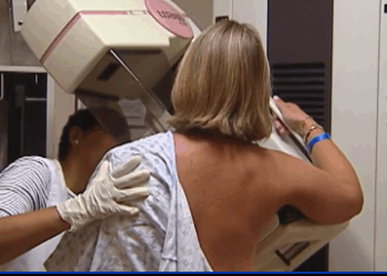 The hospital welcomed the public to meet the medical team and learn more about cancer prevention and screening.