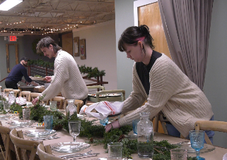 Delft Bistro hosts free community dinner