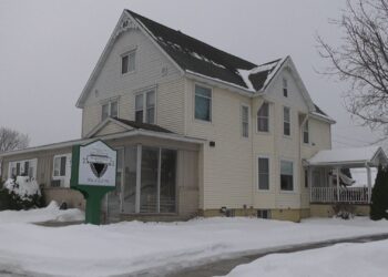 Family Crest Living is located at 400 South 10th Street.