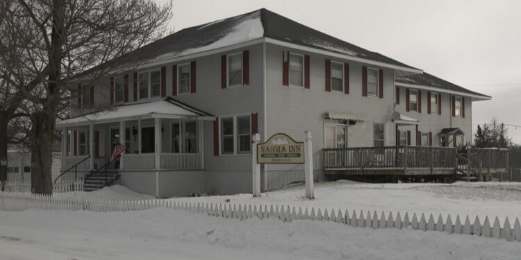 The Nahma Inn is located at
13747 Main Street.