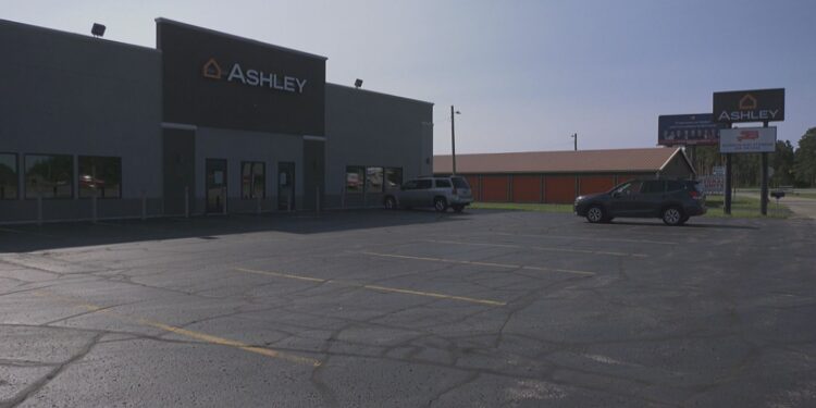 Ashley Furniture of Escanaba is located at 2222 North Lincoln Road.