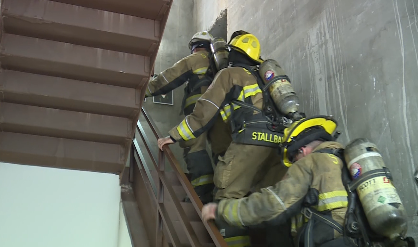 Kansas City firemen recreate 9/11 stair climb