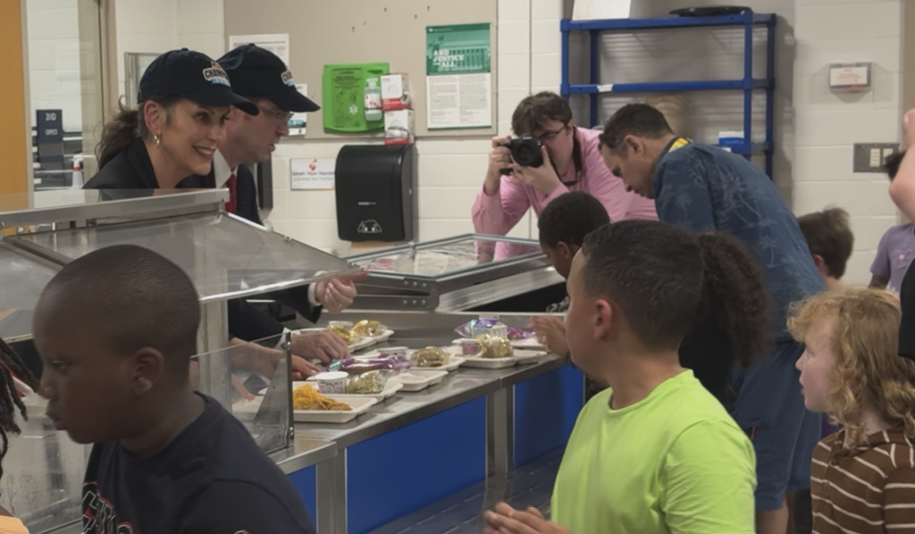 Gov. Whitmer Highlights Universal Free School Meals During Kalamazoo Visit