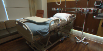 Adults who experienced multiple traumas during childhood have a higher risk of poor health.