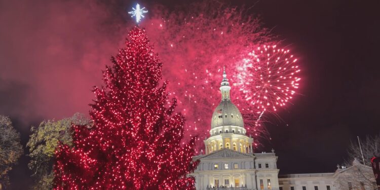 Silver Bells in the City 2024 celebration