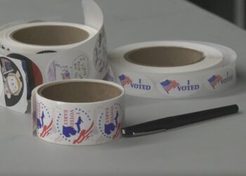 Marquette County reports higher than average early voting turnout