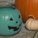 Teal Pumpkin Project helps kids with food allergies stay safe while trick-or-treating