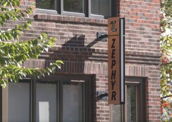 Zephyr Winebar celebrates 10 years of business in downtown Marquette